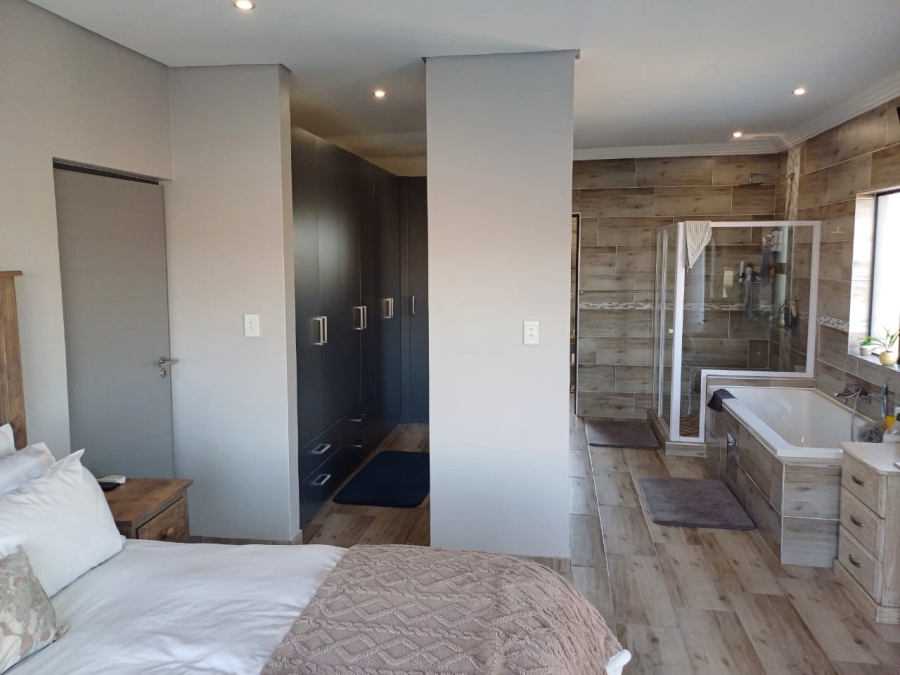 3 Bedroom Property for Sale in Leloko Lifestyle Estate North West